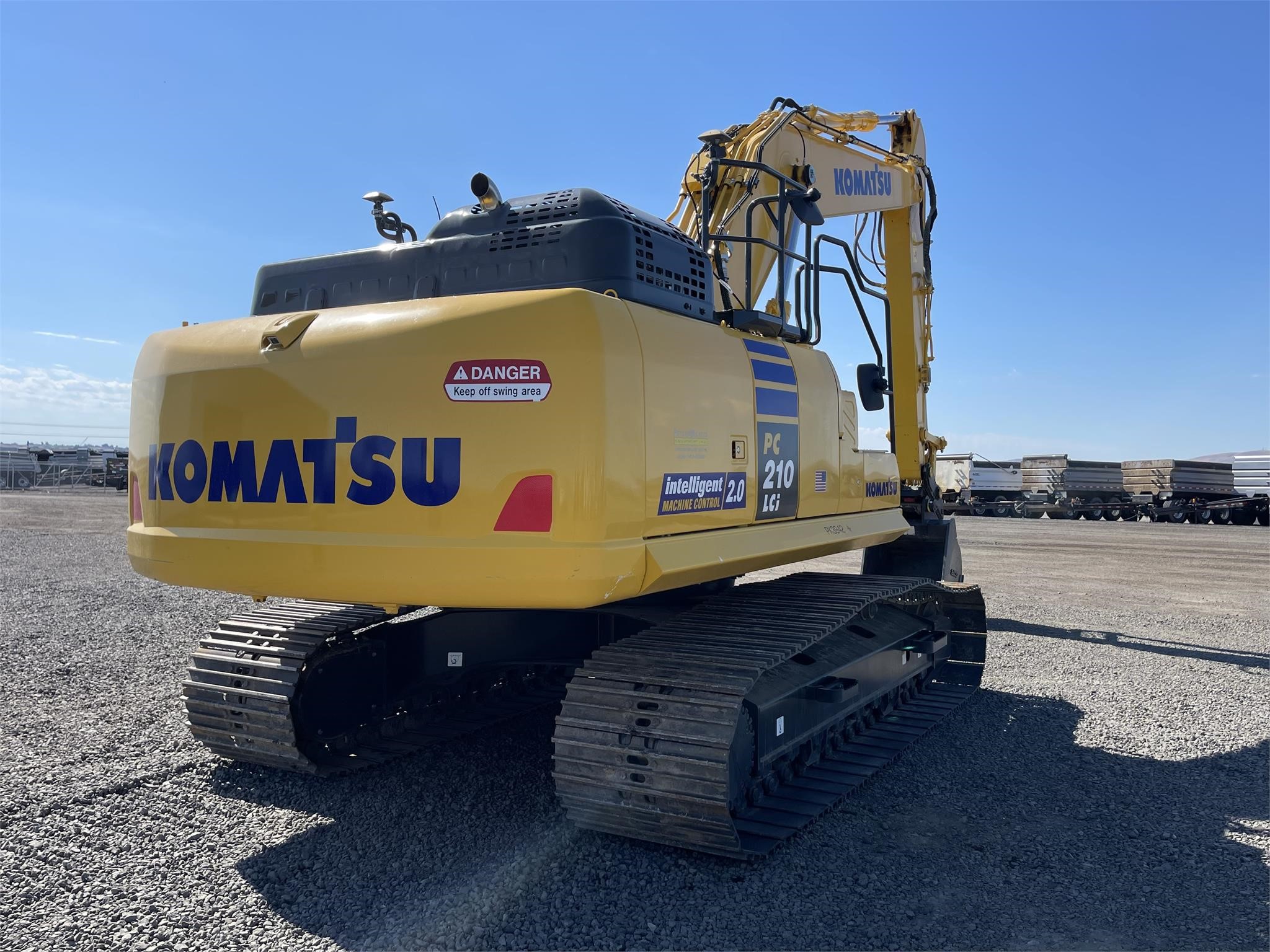 2022 KOMATSU PC210 LCi-11 - image 3 of 6