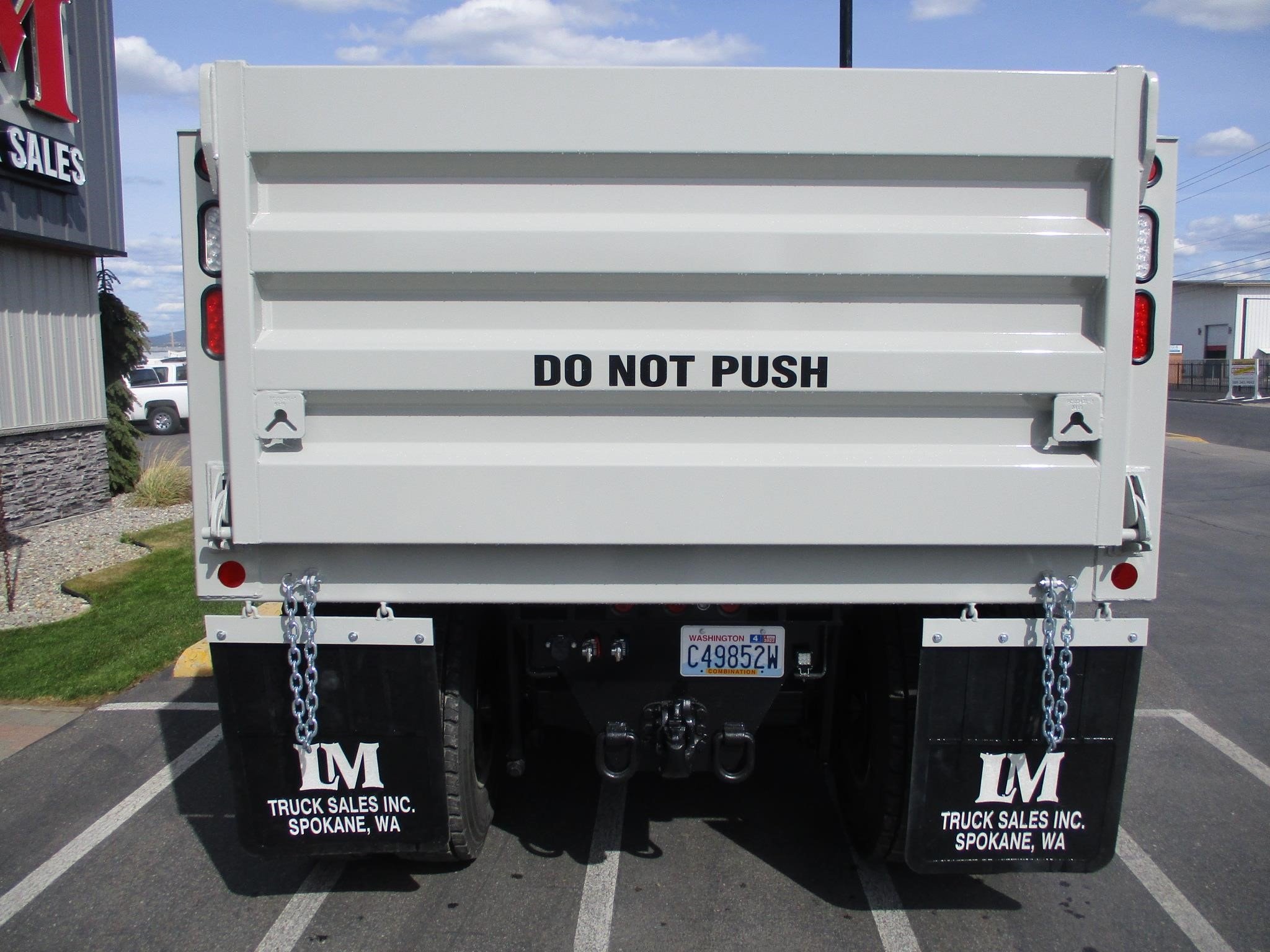 2022 WESTERN STAR 4700 7055085395 2022 WESTERN STAR 4700 7055085395