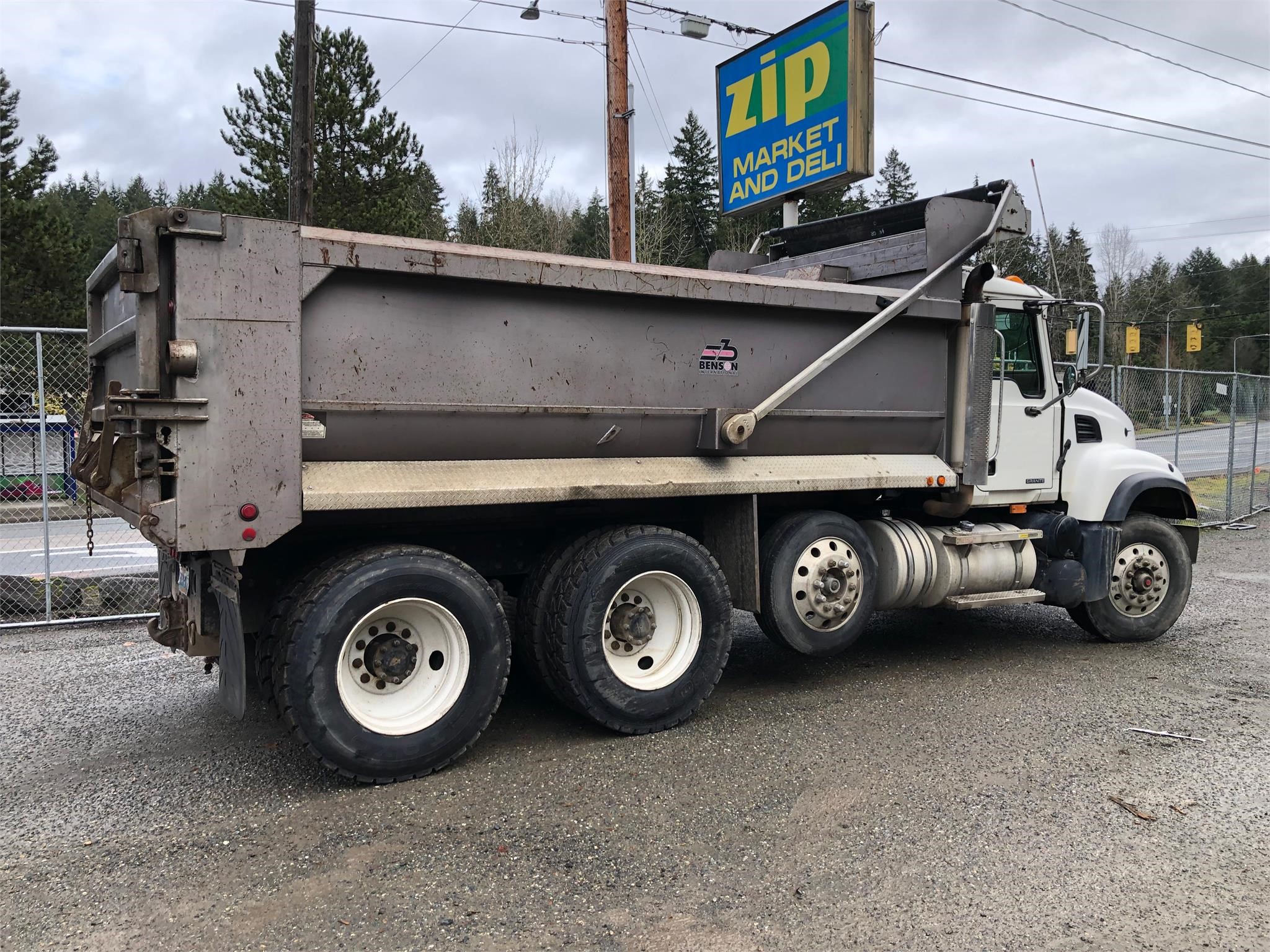 2007 MACK GRANITE CV713 8015348754 2007 MACK GRANITE CV713 8015348754