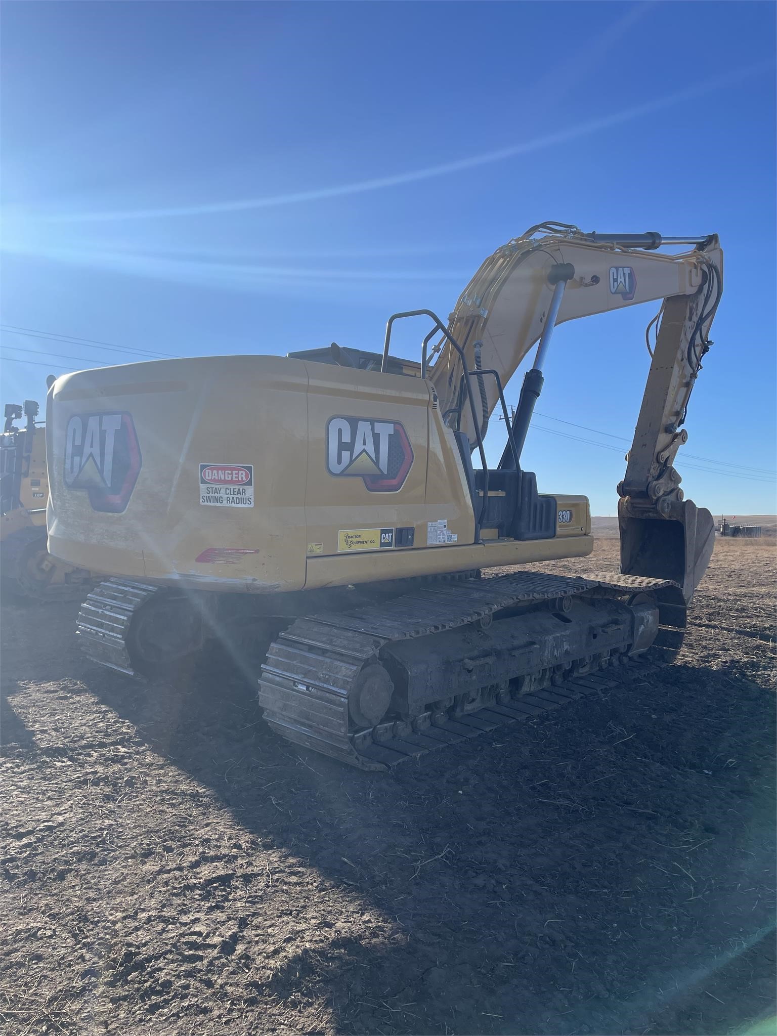 2022 CATERPILLAR 330 - image 3 of 5