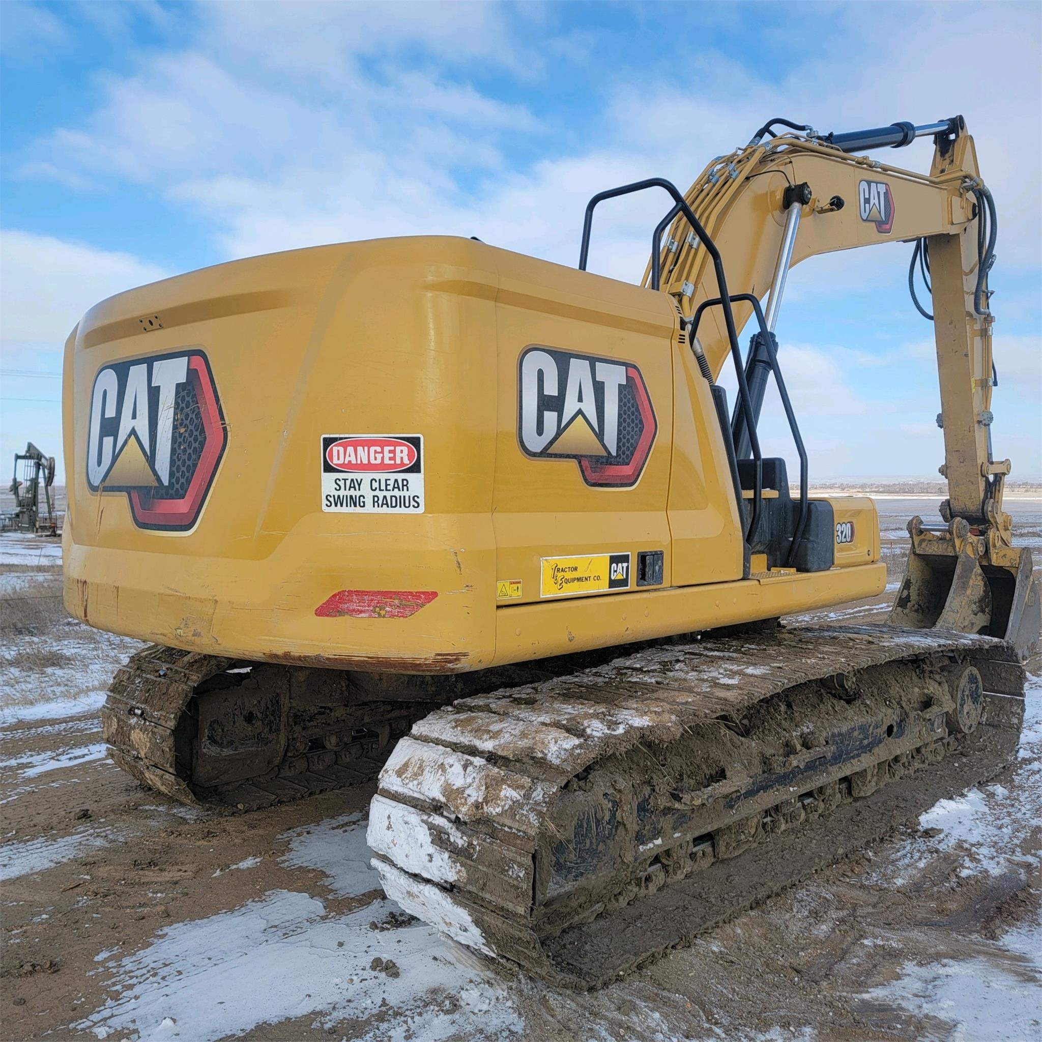 2022 CATERPILLAR 320 - image 4 of 6