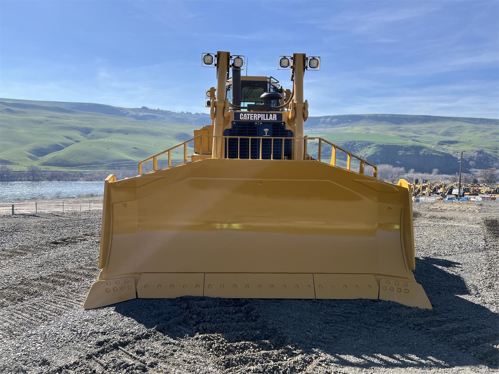 2002 CATERPILLAR D8R II - image 3 of 6