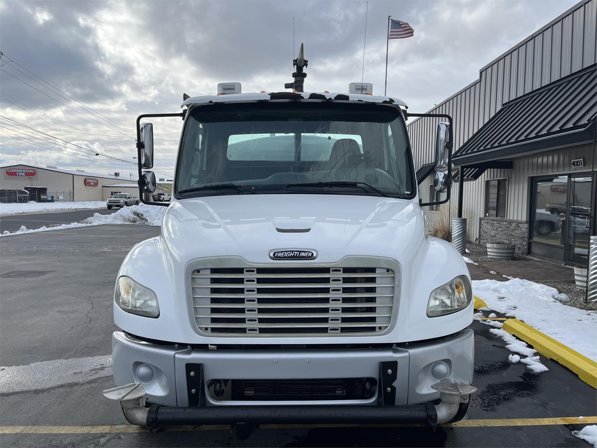 2004 FREIGHTLINER BUSINESS CLASS M2 106 8018423409 2004 FREIGHTLINER BUSINESS CLASS M2 106 8018423409