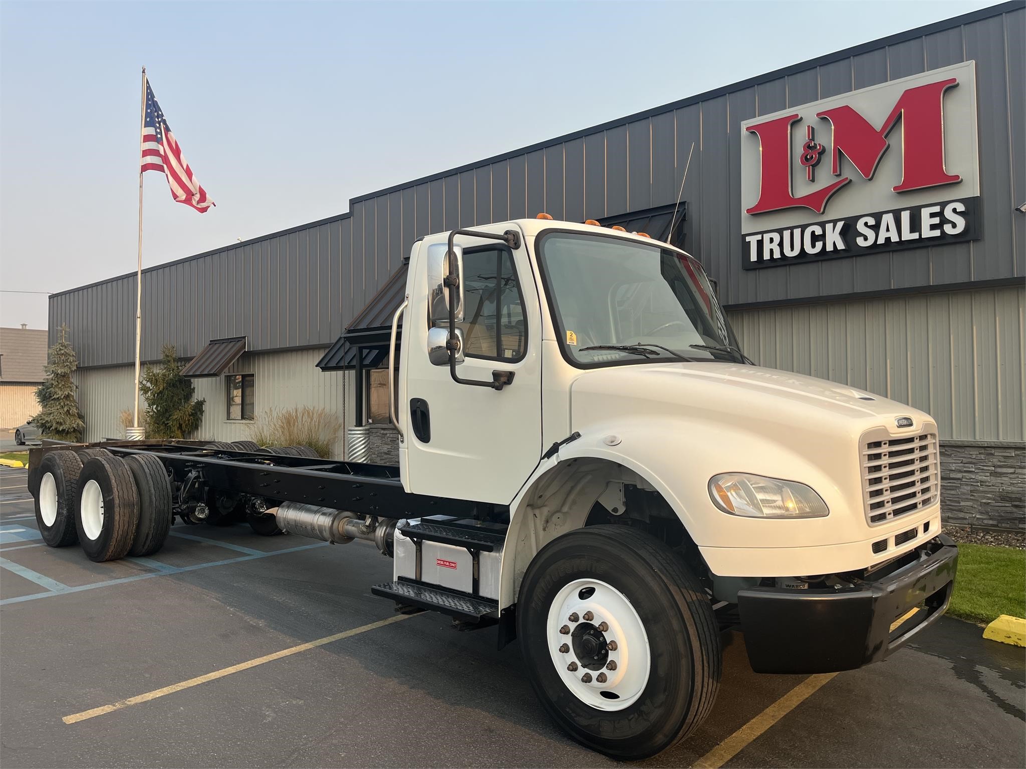 2015 FREIGHTLINER BUSINESS CLASS M2 106 8036345311 2015 FREIGHTLINER BUSINESS CLASS M2 106 8036345311