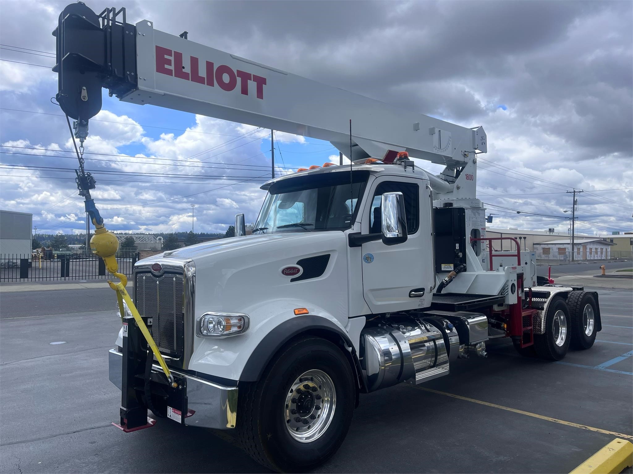 2025 ELLIOTT 1881 9008544740 2025 ELLIOTT 1881 9008544740