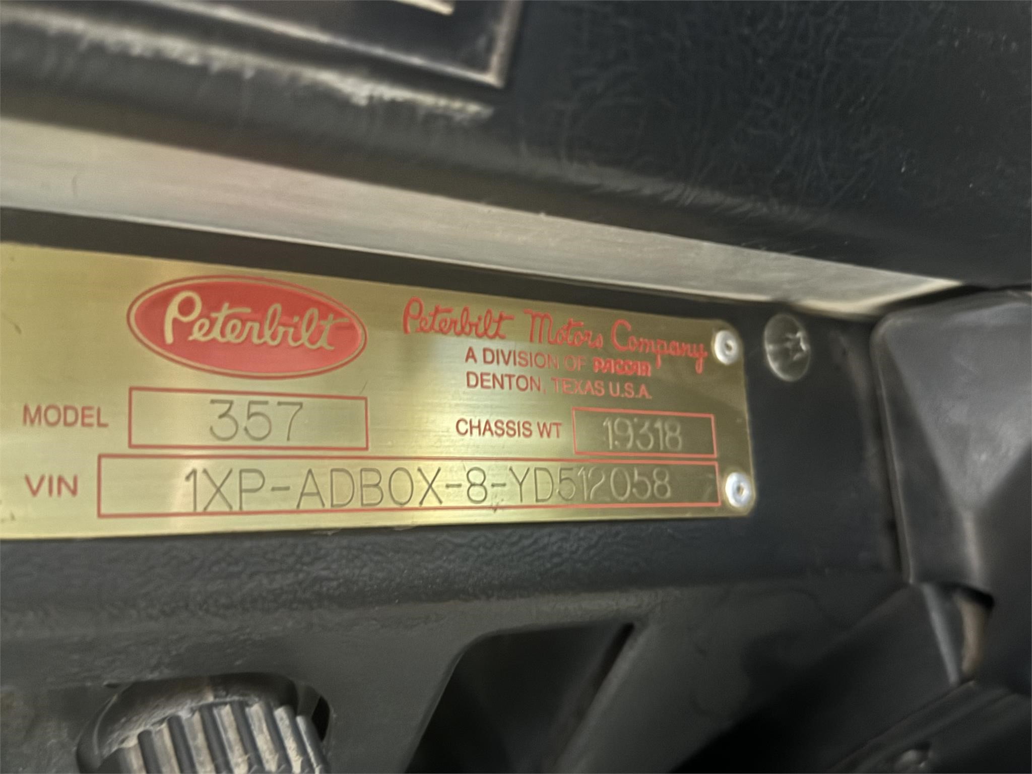 2000 PETERBILT 357 - image 4 of 6