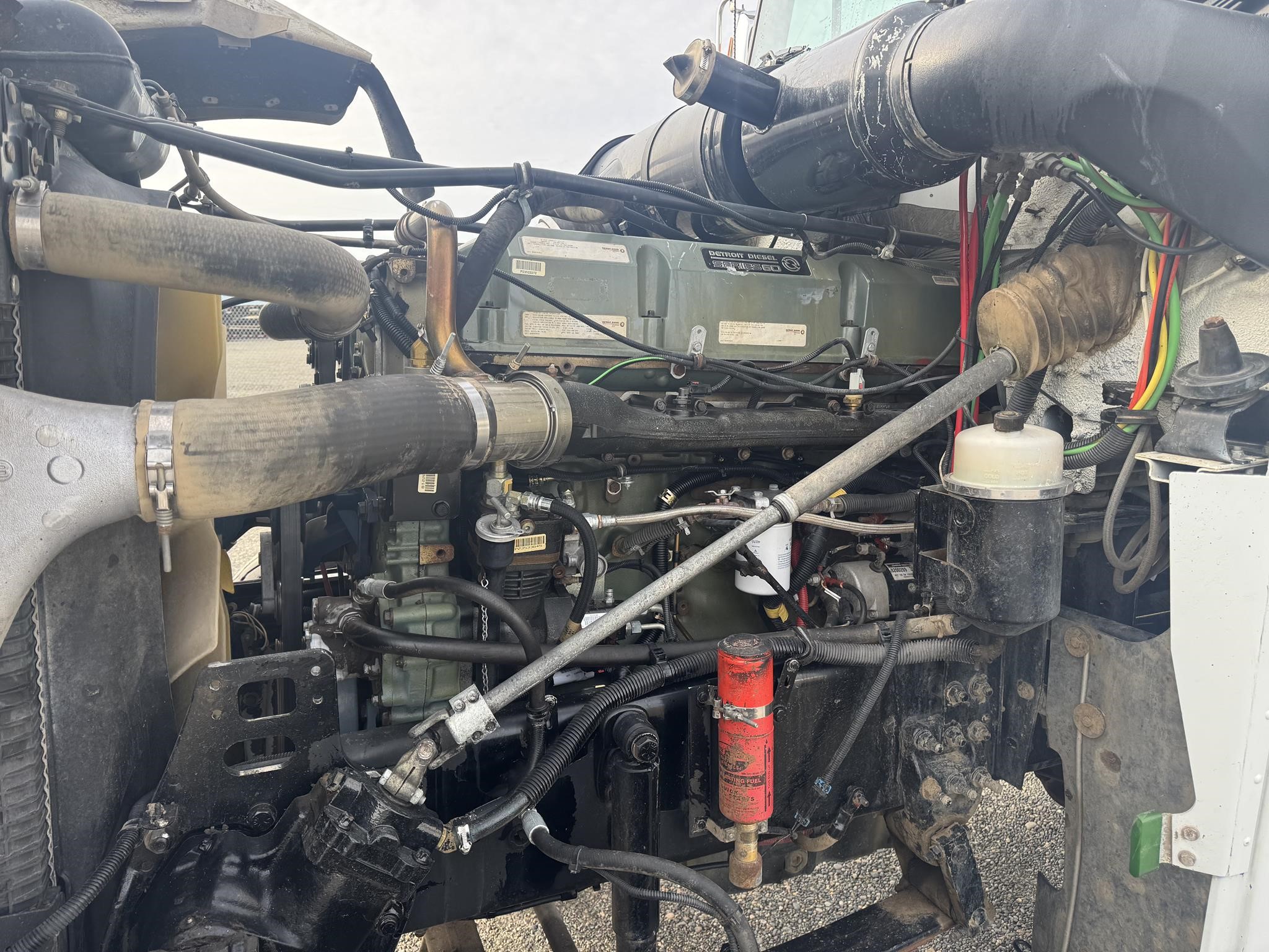 2005 FREIGHTLINER FLD120 9037656371 2005 FREIGHTLINER FLD120 9037656371