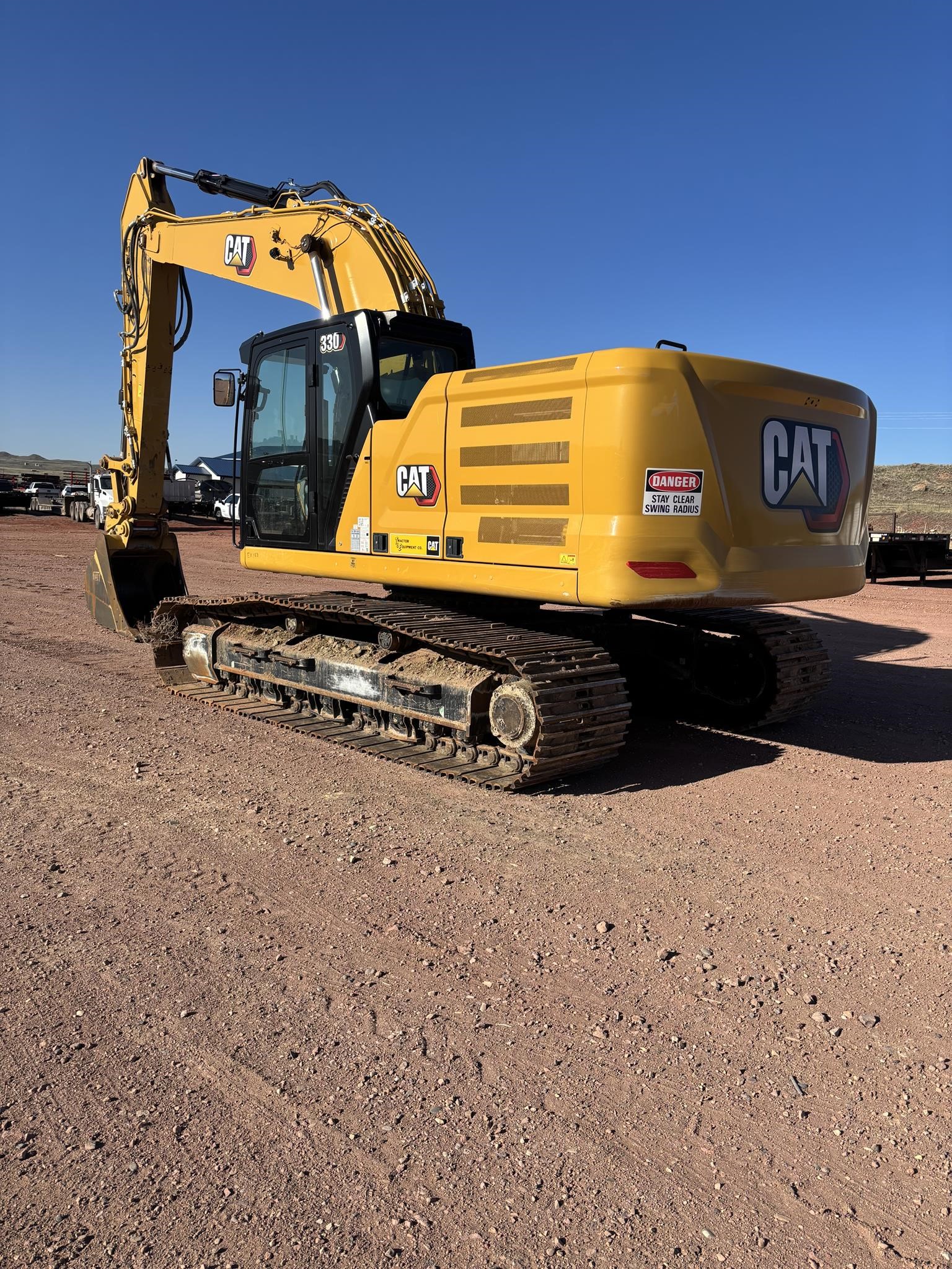 2023 CATERPILLAR 330 - image 4 of 5