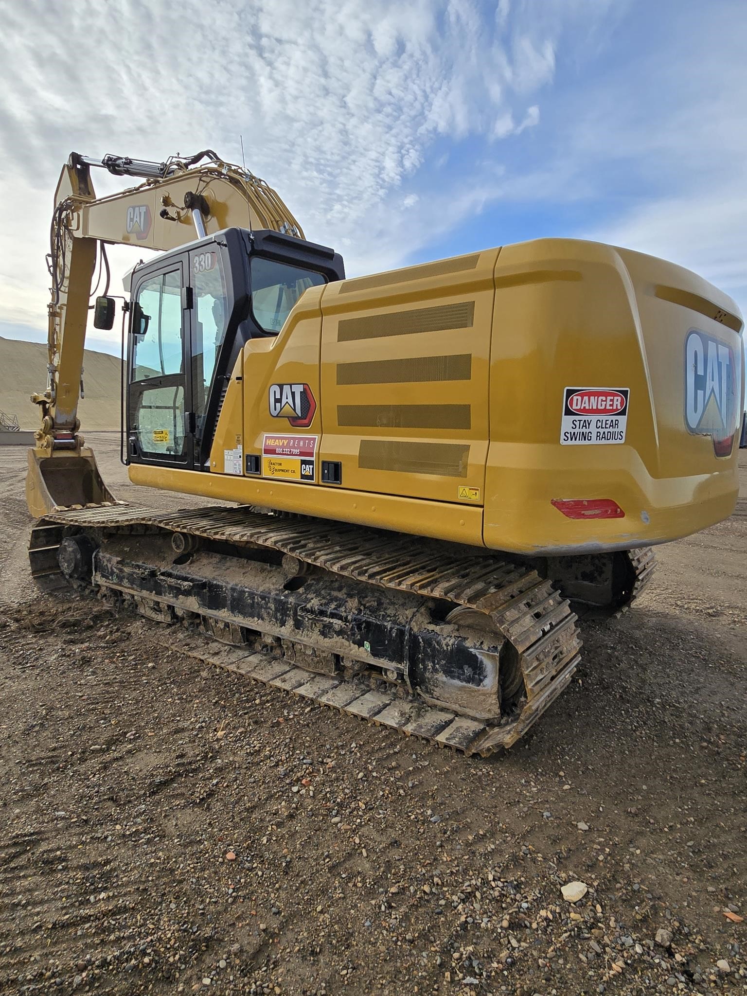 2023 CATERPILLAR 330 - image 4 of 5
