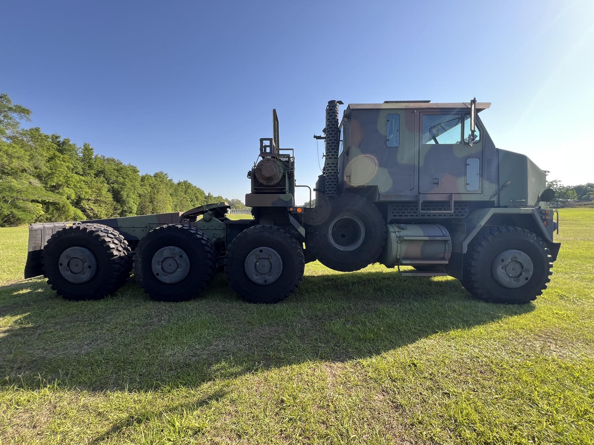 2007 OSHKOSH M1070 - image 3 of 6