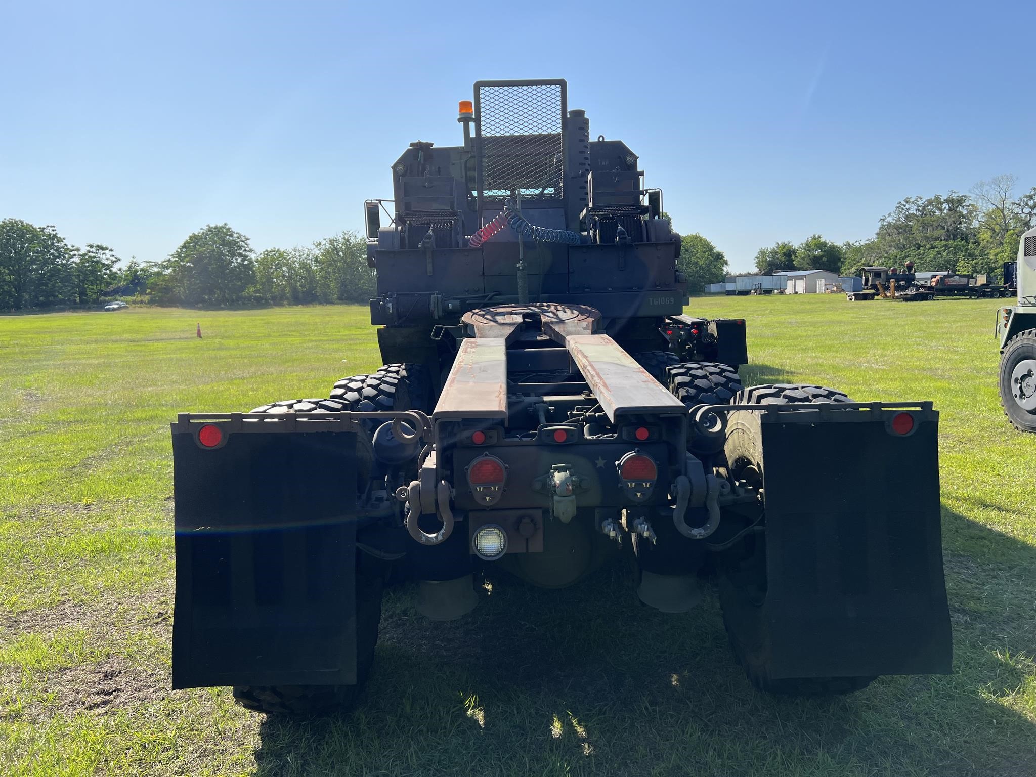 2007 OSHKOSH M1070 - image 5 of 6