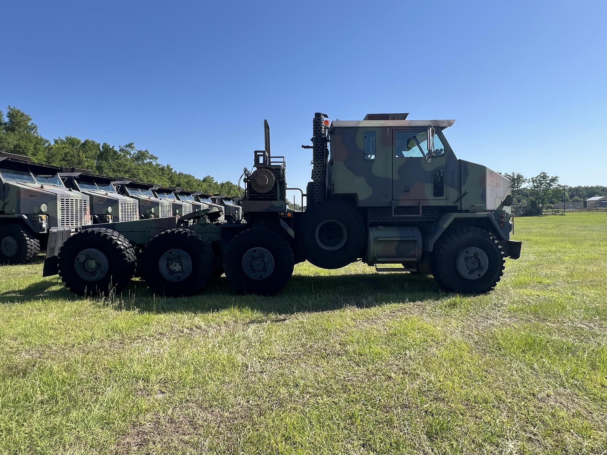 2007 OSHKOSH M1070 - image 4 of 6