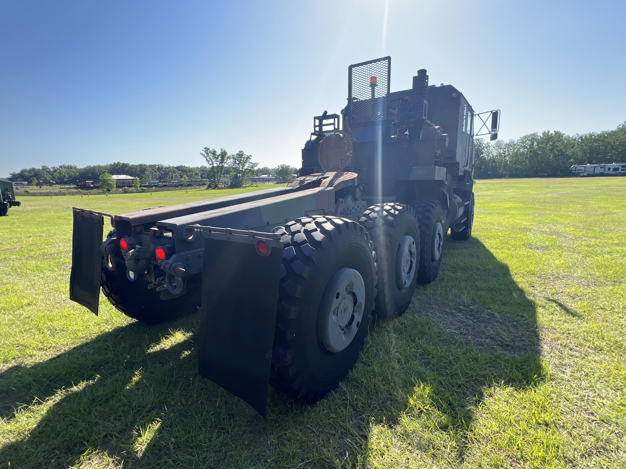 2007 OSHKOSH M1070 - image 5 of 6
