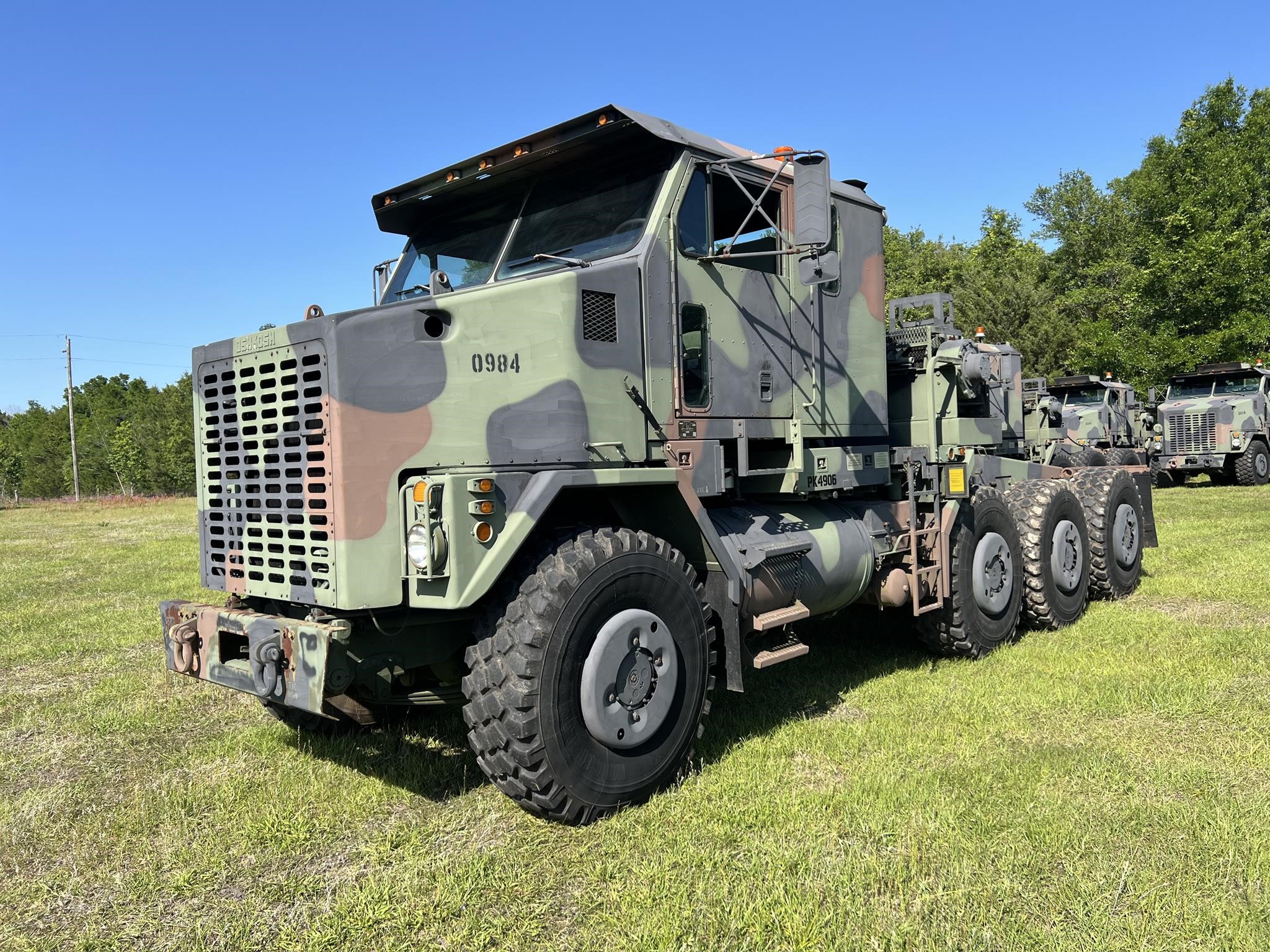 2007 OSHKOSH M1070 - image 1 of 6