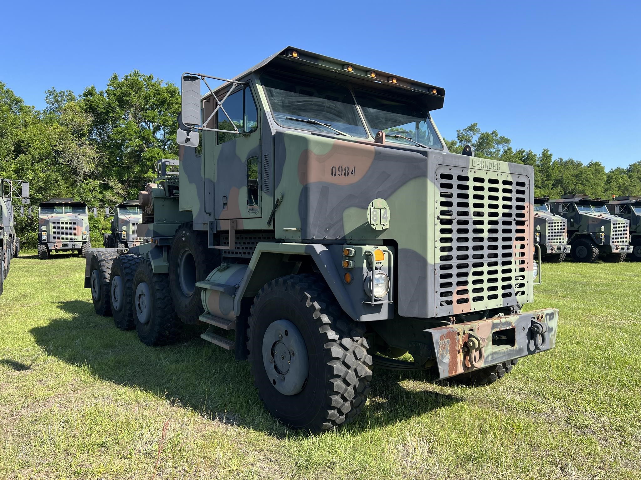 2007 OSHKOSH M1070 - image 3 of 6