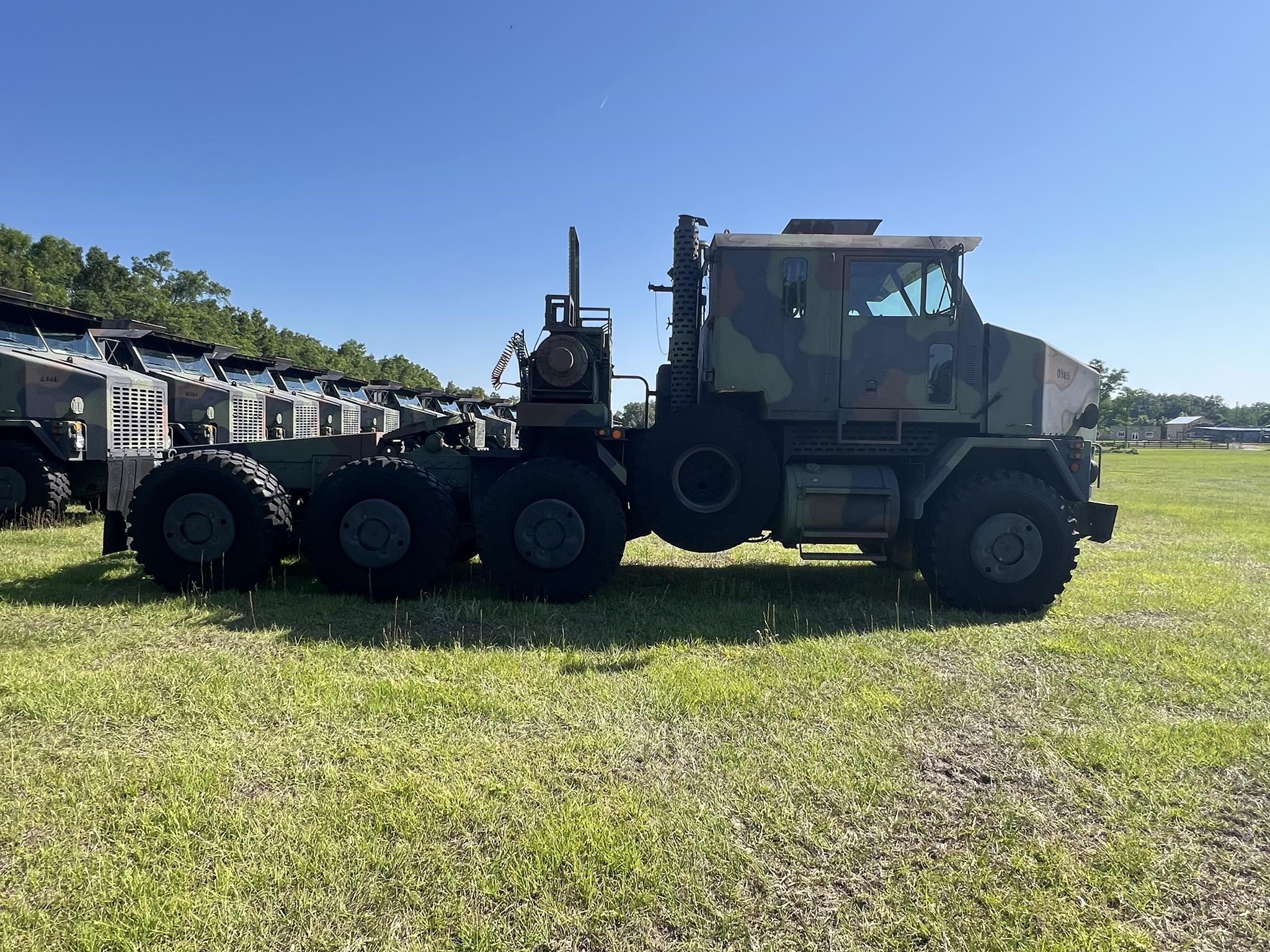 2007 OSHKOSH M1070 - image 4 of 6