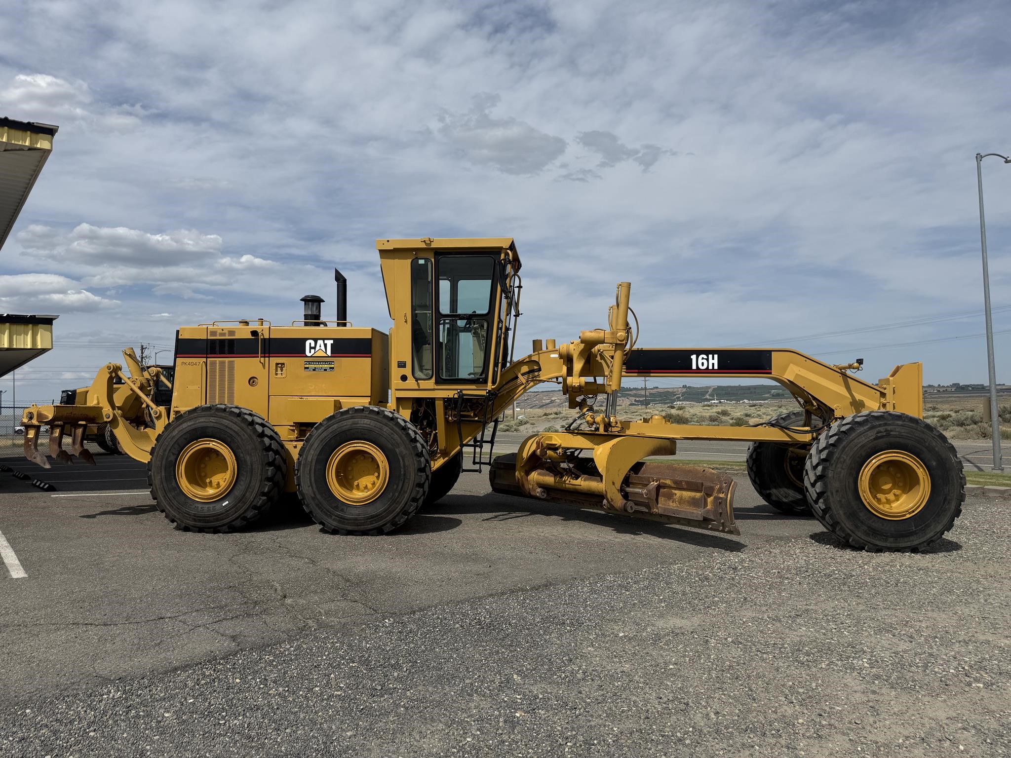 2002 CATERPILLAR 16H - image 6 of 6