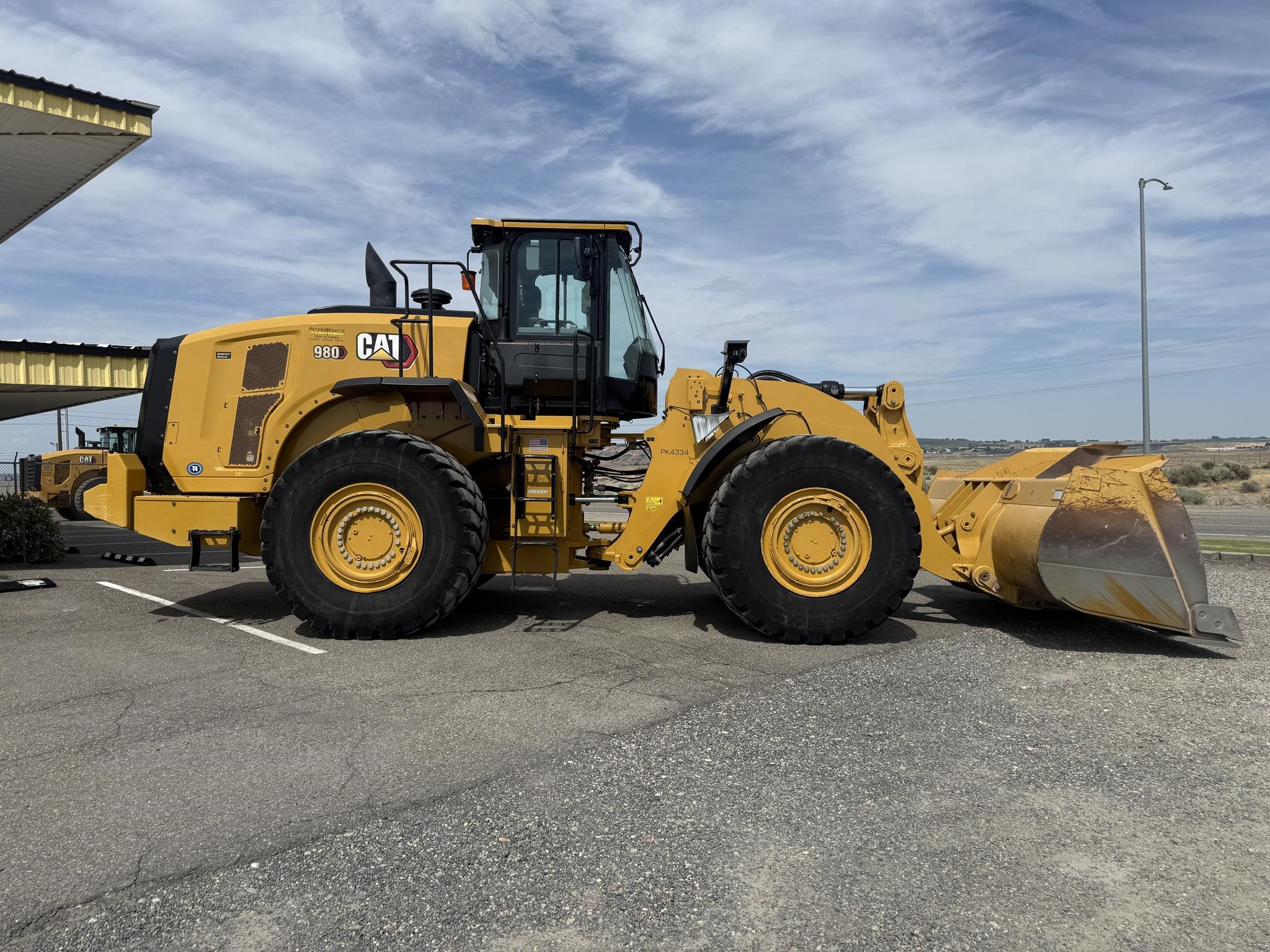 2022 CATERPILLAR 980 - image 4 of 6