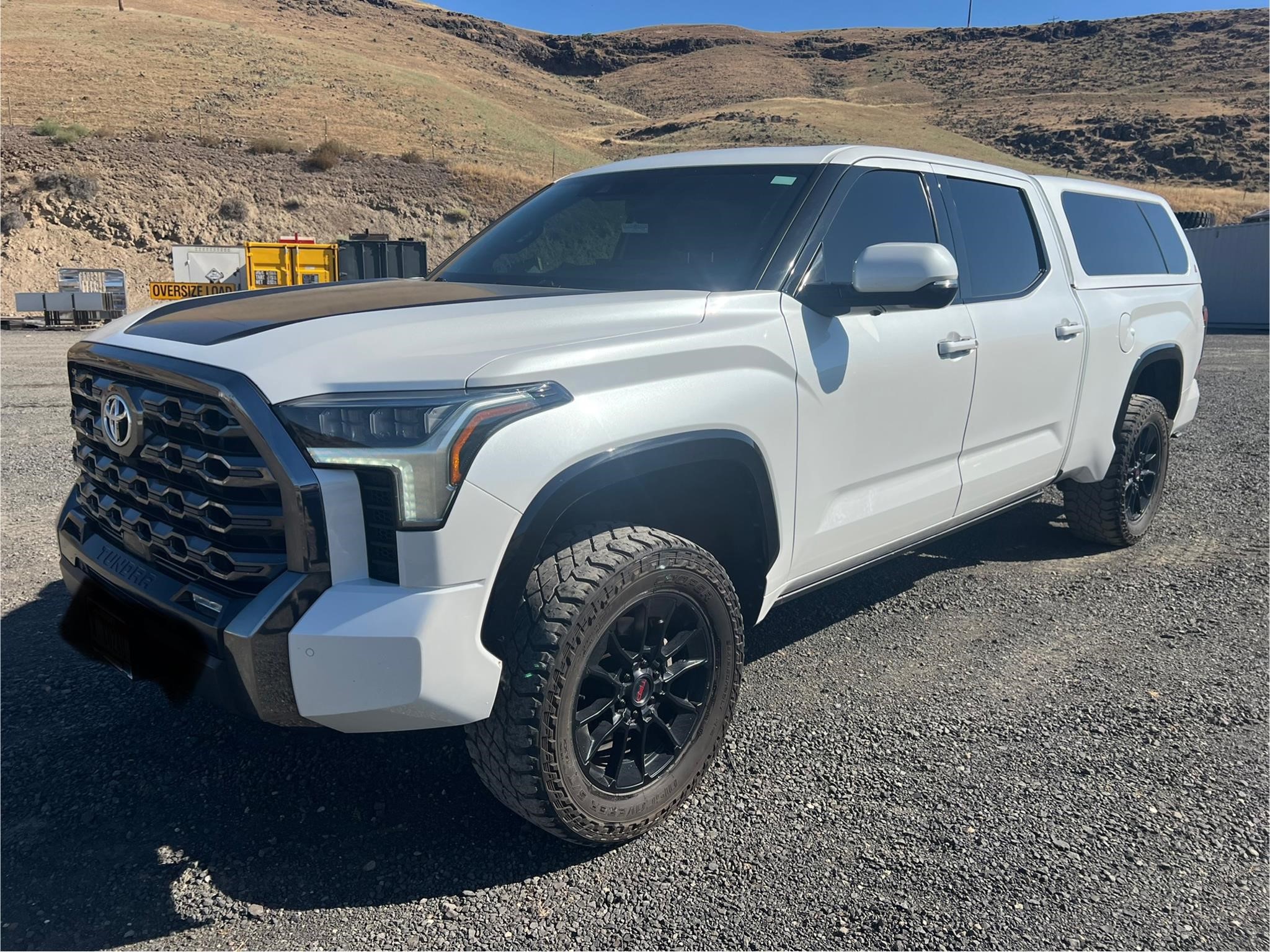 2022 TOYOTA TUNDRA - image 1 of 6