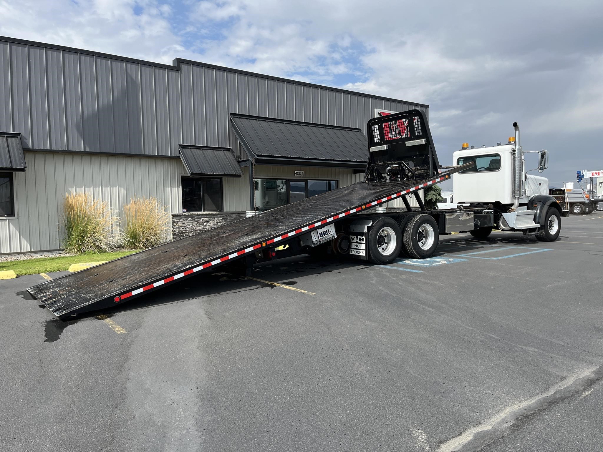 2018 PETERBILT 367 9077183210 2018 PETERBILT 367 9077183210