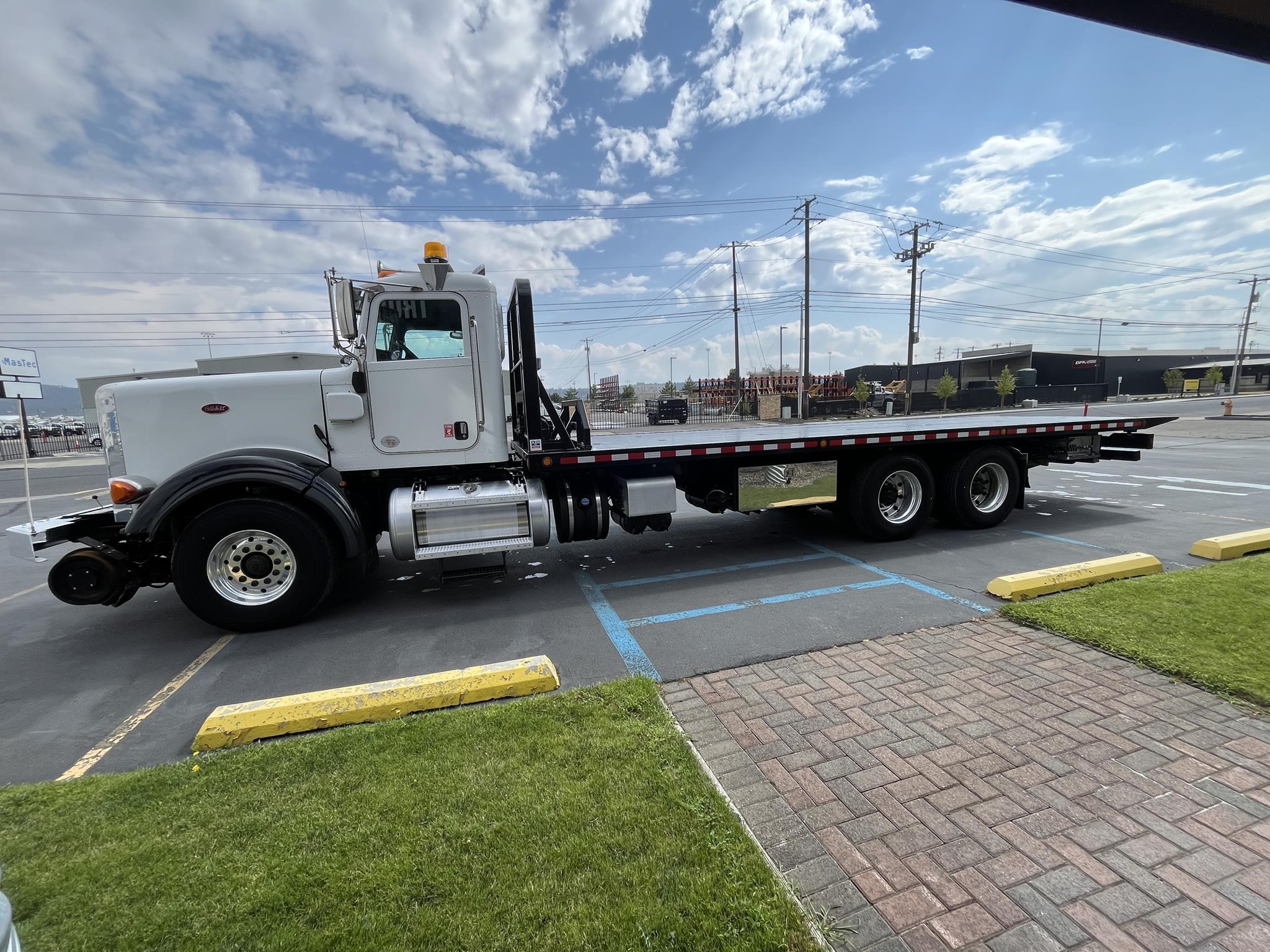 2018 PETERBILT 367 9077183230 2018 PETERBILT 367 9077183230