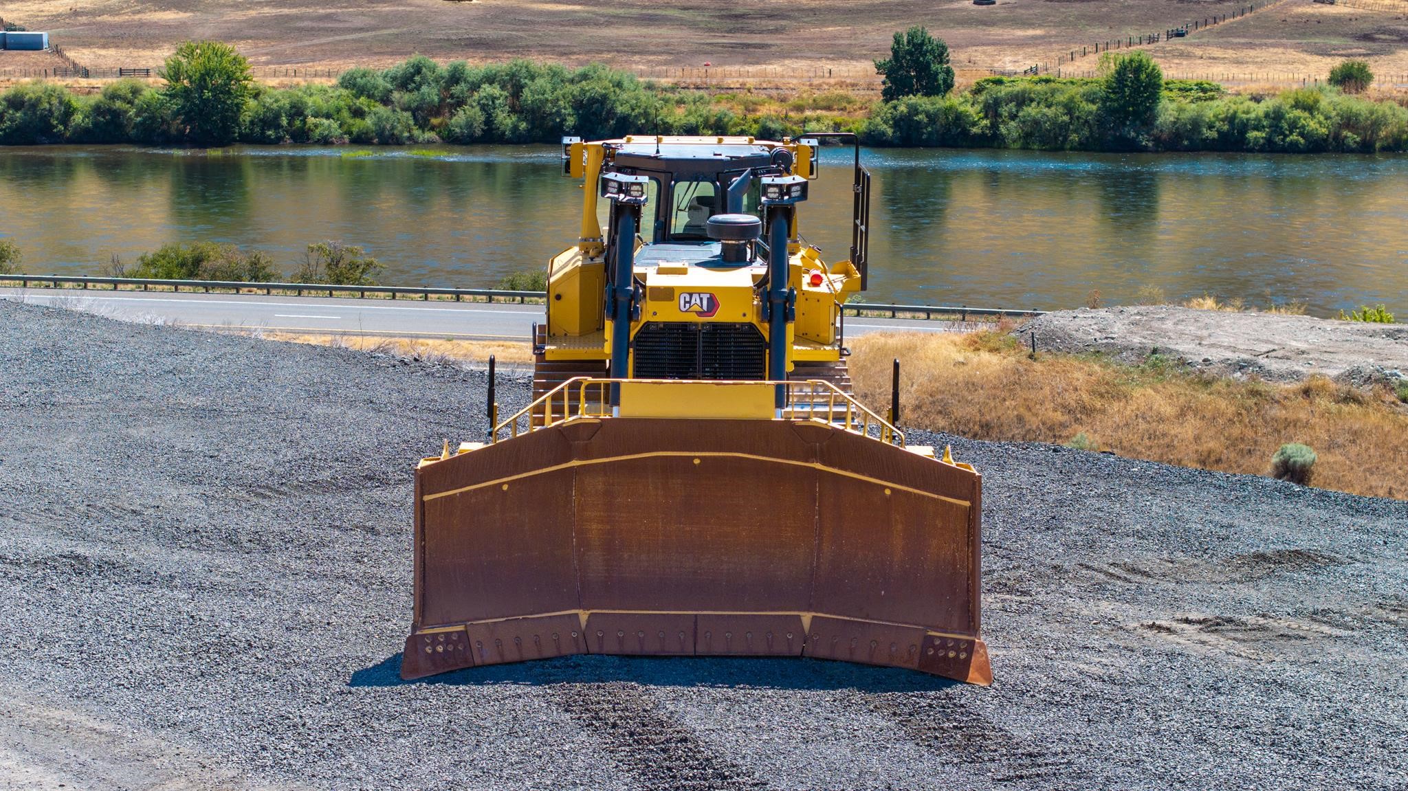 2023 CATERPILLAR D8 - image 3 of 6