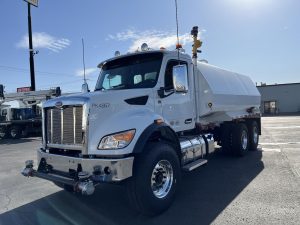 2025 PETERBILT 548 10014359173