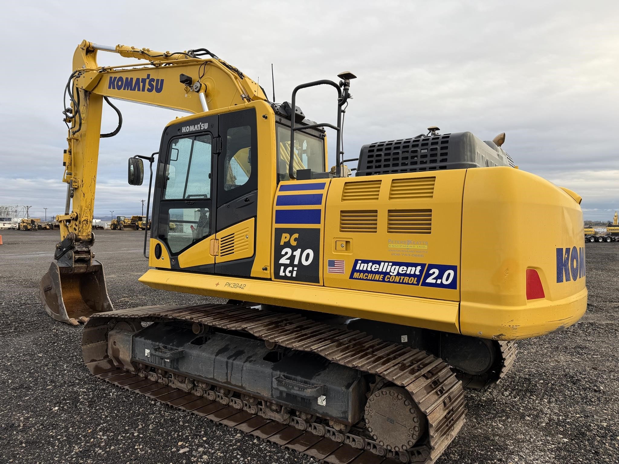 2022 KOMATSU PC210 LCi-11 - image 4 of 5