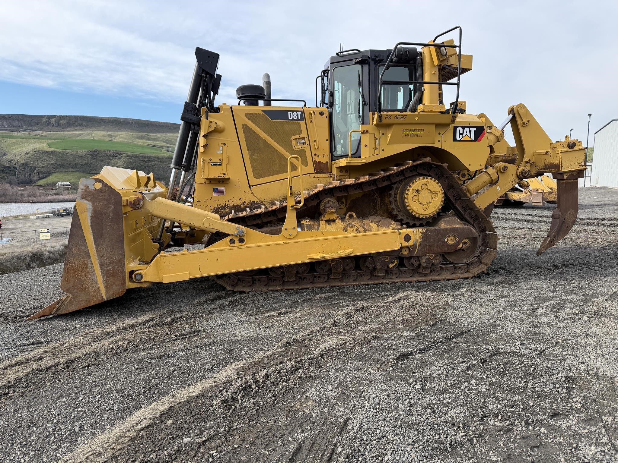 2014 CATERPILLAR D8T 2014 CATERPILLAR D8T - image 2 of 6