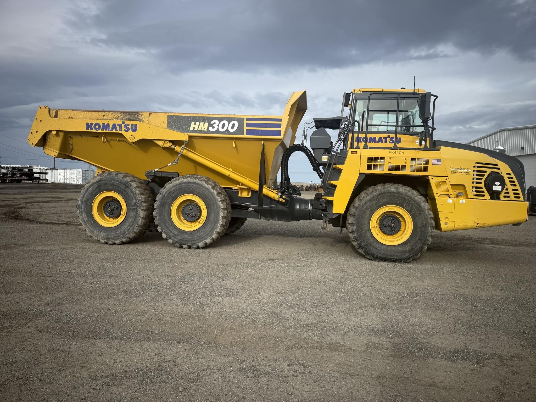 2022 KOMATSU HM300-5 2022 KOMATSU HM300-5 - image 4 of 6