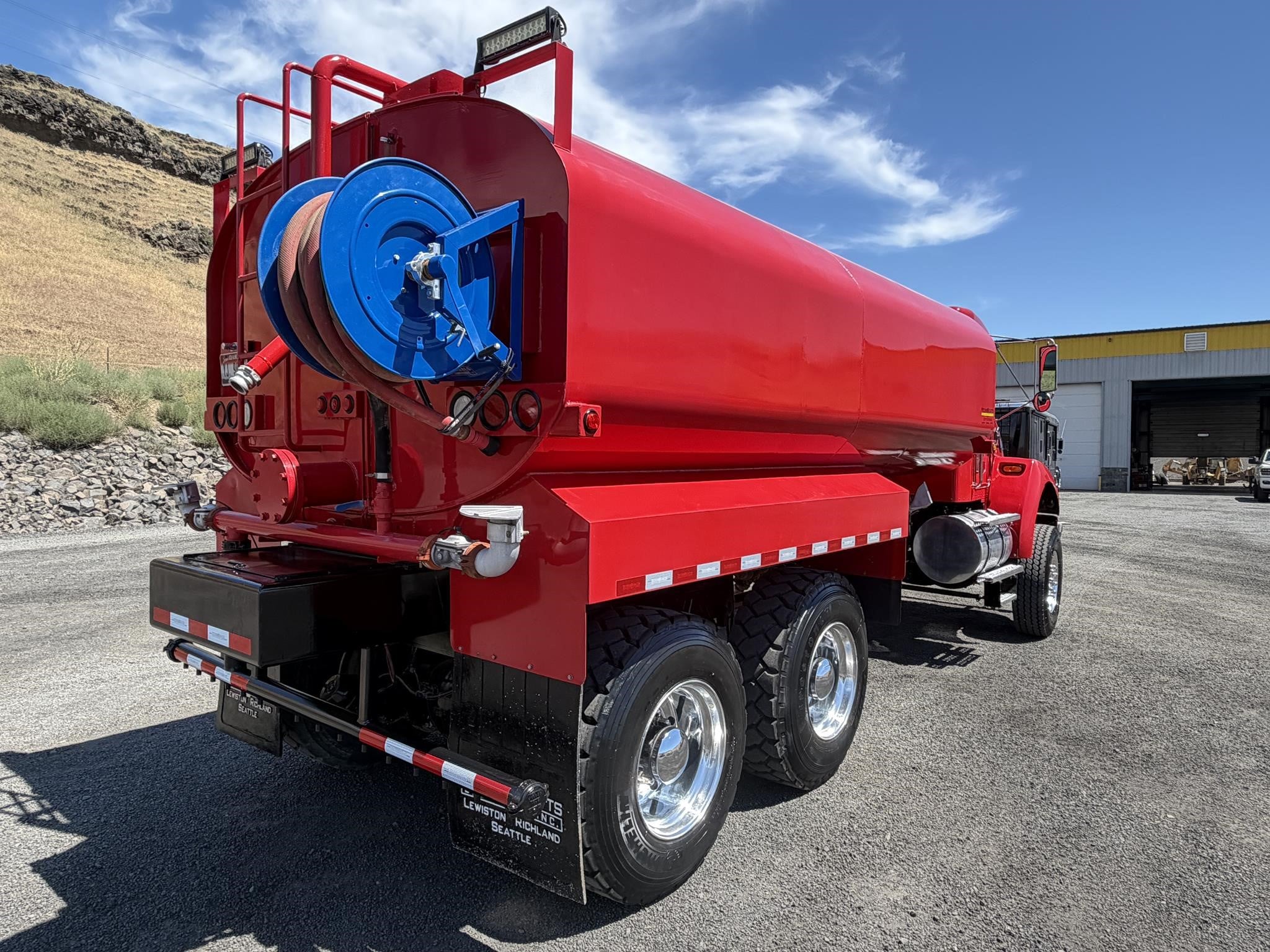 2002 KENWORTH T300 11038909045 2002 KENWORTH T300 11038909045