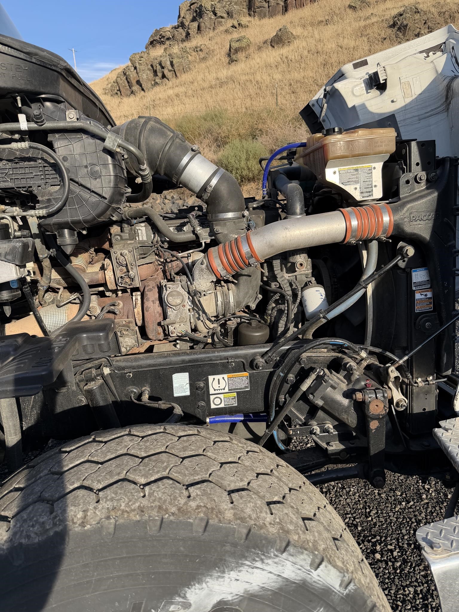 2014 PETERBILT 567 11046450113 2014 PETERBILT 567 11046450113