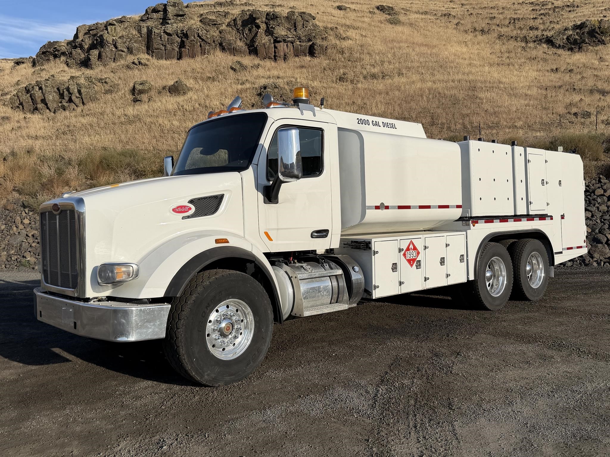 2014 PETERBILT 567 11046450139 2014 PETERBILT 567 11046450139