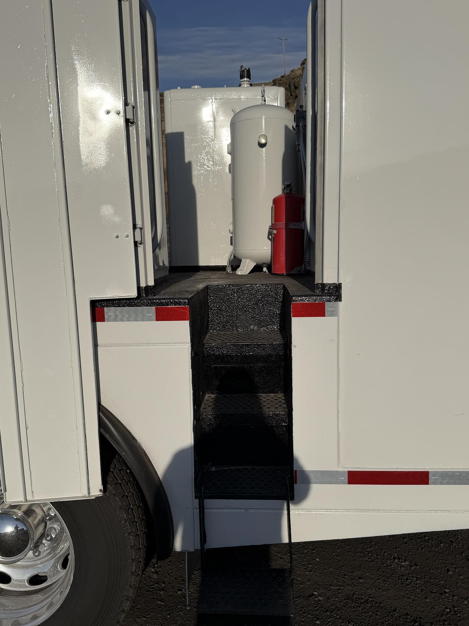 2014 PETERBILT 567 11046450187 2014 PETERBILT 567 11046450187