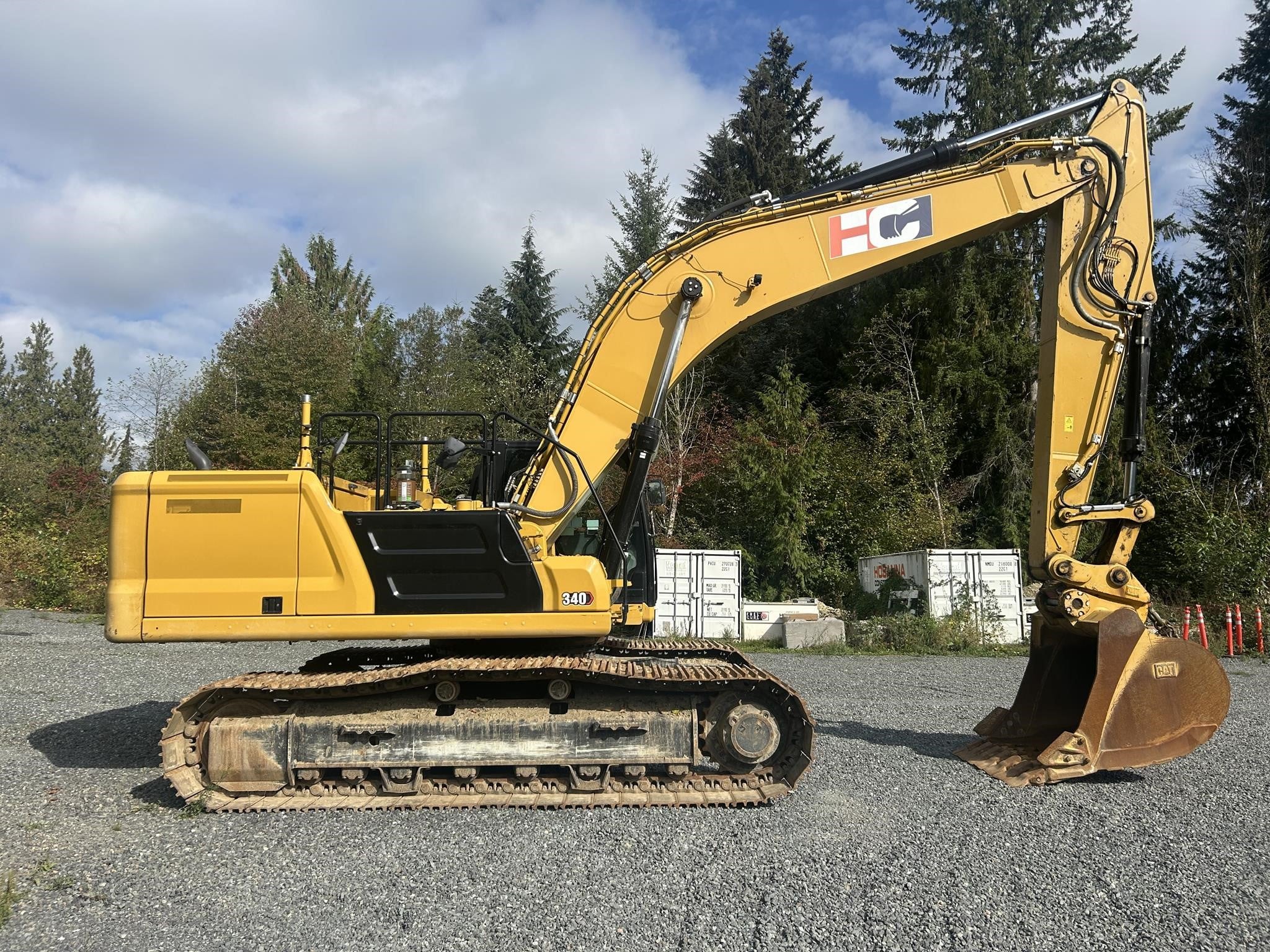 2022 CATERPILLAR 340 2022 CATERPILLAR 340 - image 3 of 6